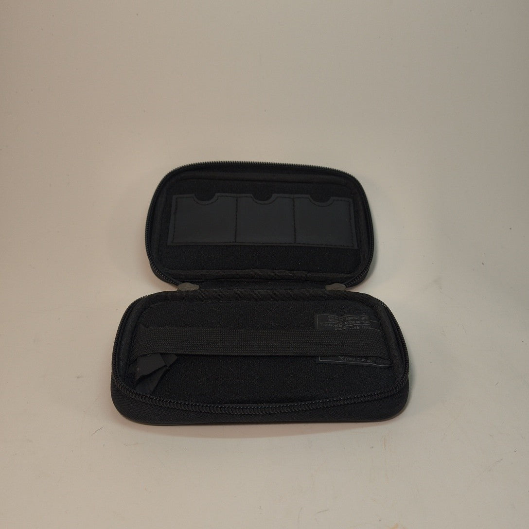 Nintendo DS Super Mario Bros Zipper Storage Case - 3 Game Holder