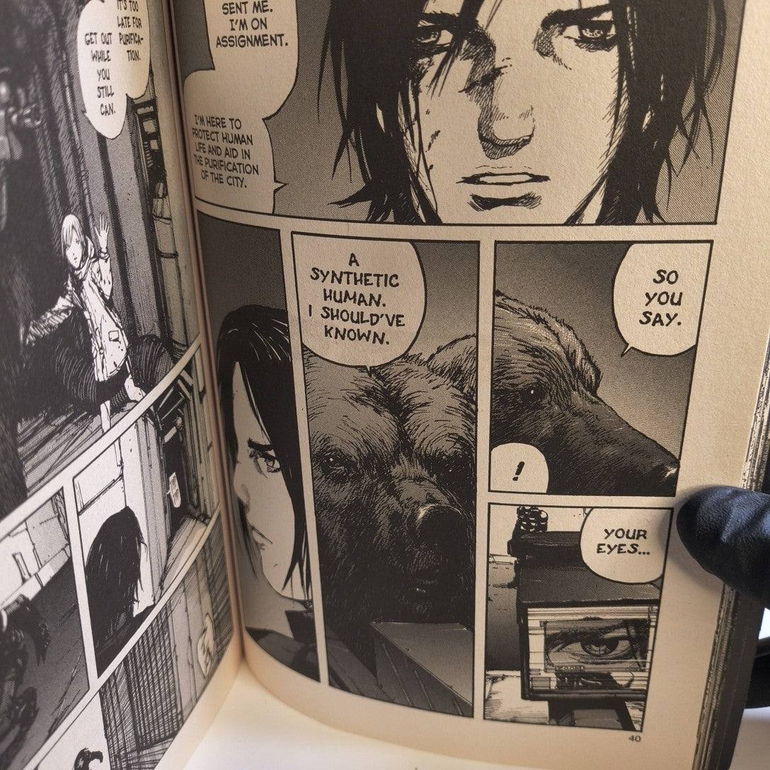 Biomega Volume 1 English Manga TPB by Tsutomu Nihei Viz Media