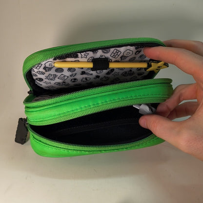 Nintendo DS Travel Carrying Case Storage Green Yoshi Super Mario Zip Around