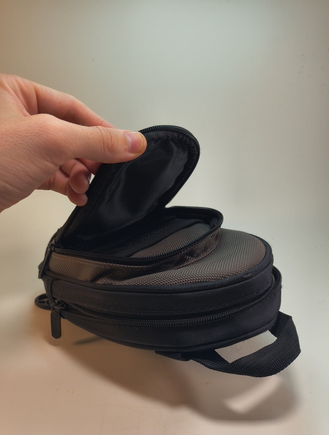 Nintendo DS Lite Super Mario Black Gray Mini Backpack Carry Case Bag - No Straps