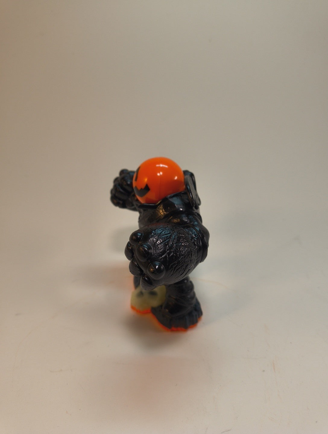 Skylanders Giants Pumpkin Eye-Brawl Halloween Edition